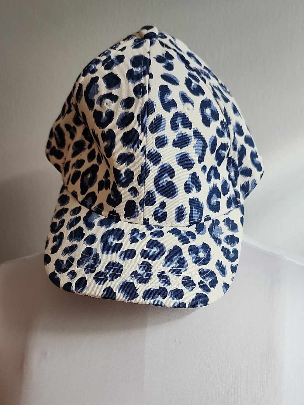 London Kaye White Baseball Cap with Navy Leopard Print